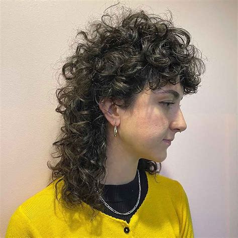 modern mullet curly hair